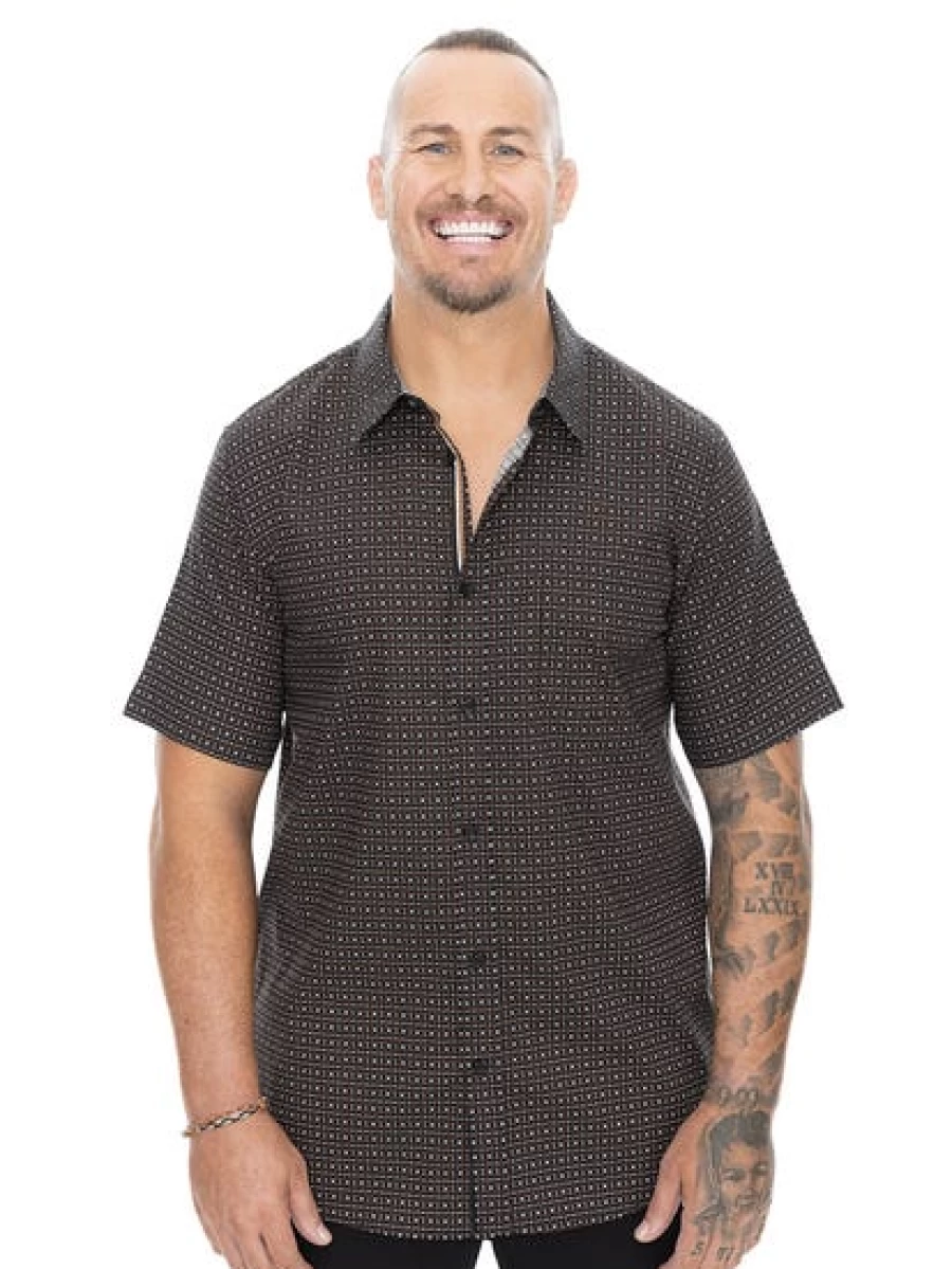 Built N Fit Men's Brown Star Print Short Sleeve Casual Shirt - Big & Tall Sizes
