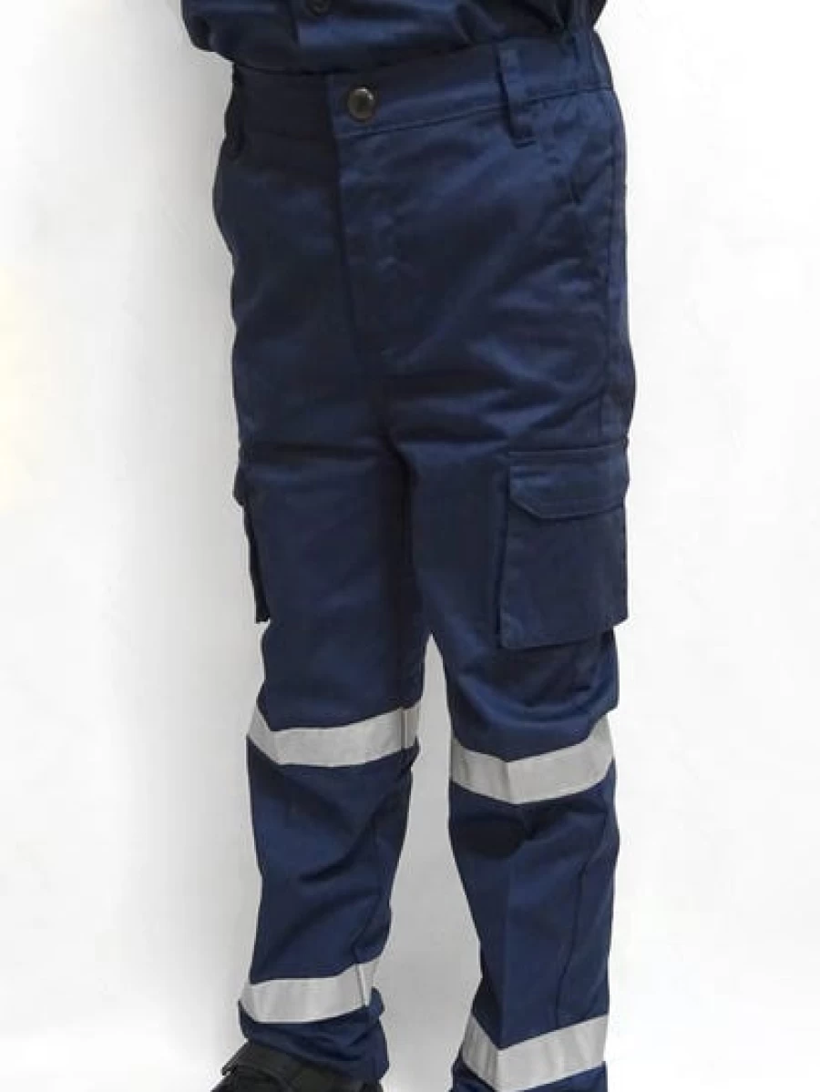 Lowes Men's Durable Work Pants for Heavy Duty Use