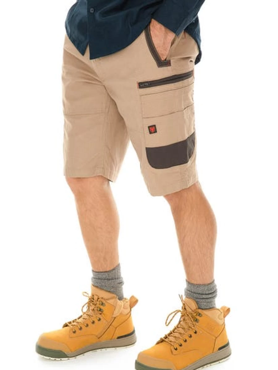 Men's Traders 308 Elastic Waist Casual Shorts in Khaki - Comfortable Stretch Fit for Everyday Wear