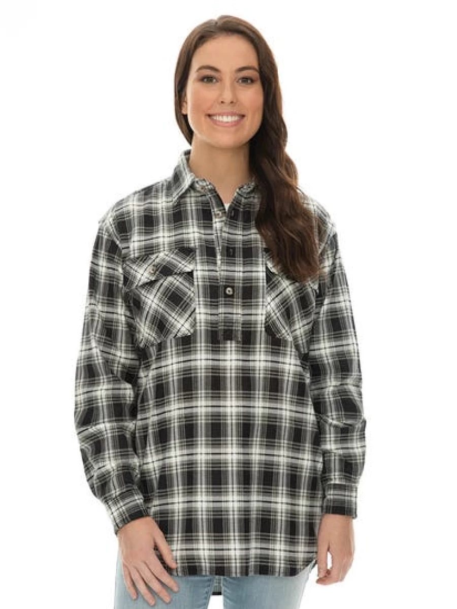 Lowes Men's Black & White Flannel Shirt with 1/4 Placket
