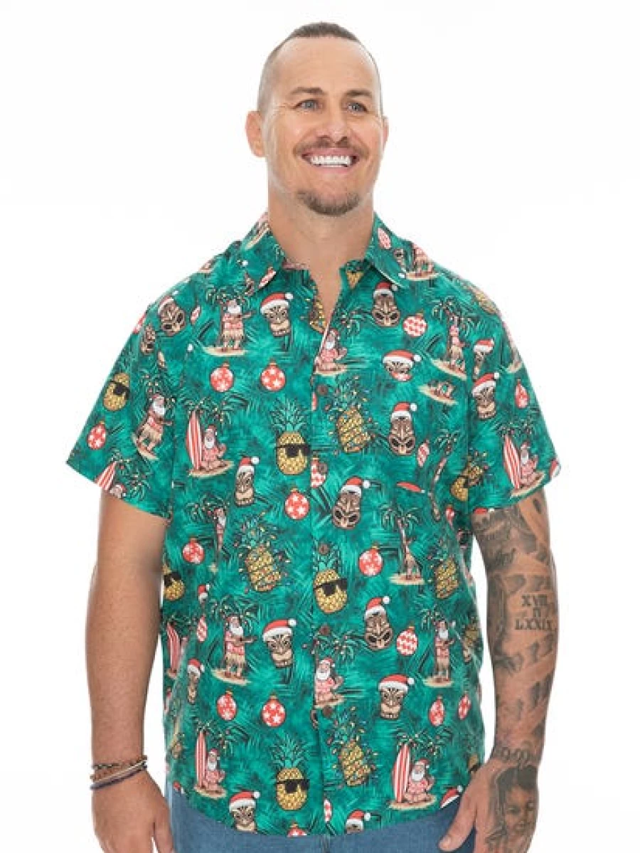 DBK Men's Christmas Hawaiian Shirt - Festive Built & Fit Holiday Aloha Shirt